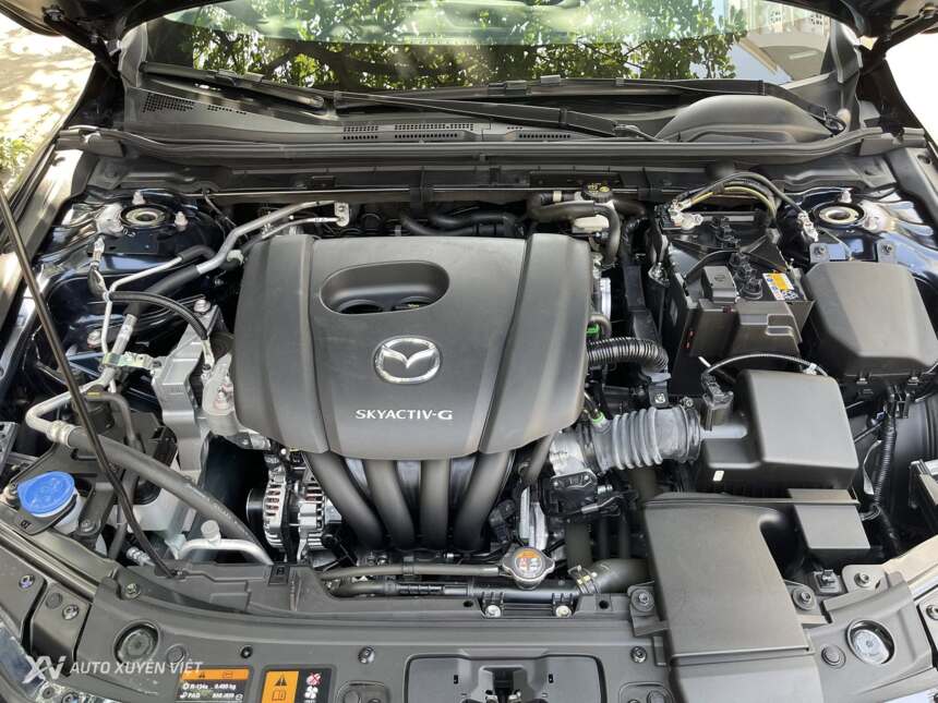 Mazda 3 1.5AT Luxury 2025