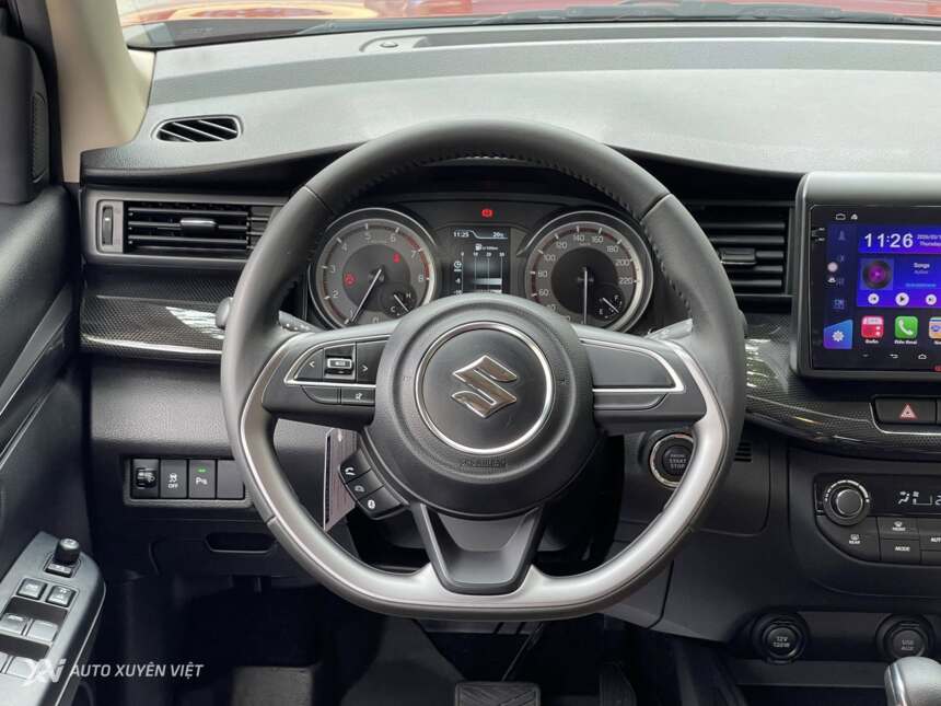 Suzuki XL7 1.5AT 2022