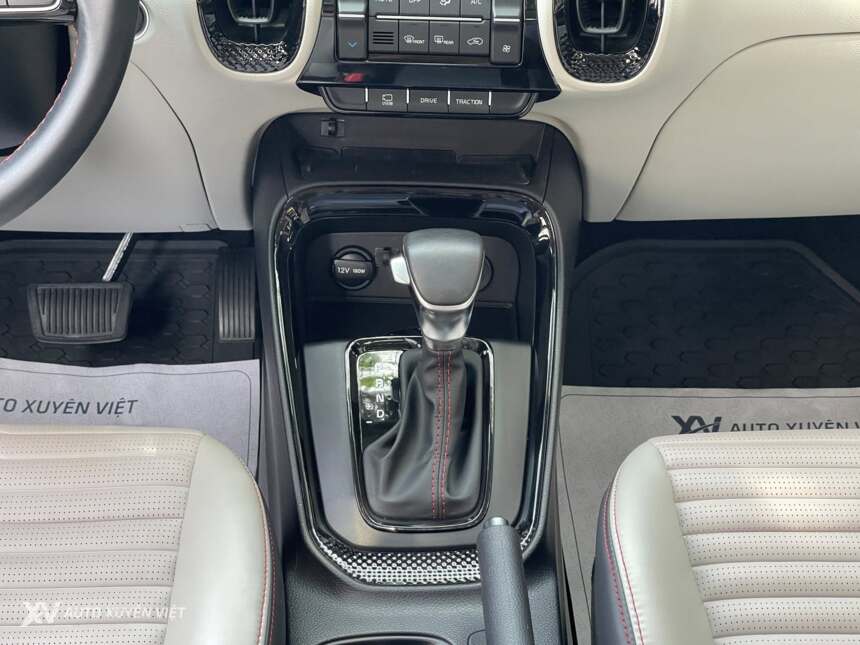 Kia Sonet Premium 1.5AT 2022