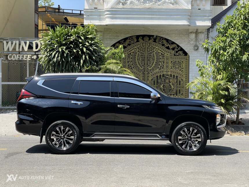 Mitsubishi Pajero Sport 2.4D 4x2AT 2022 Mitsubishi Pajero Sport 2.4D 4x2AT 2022