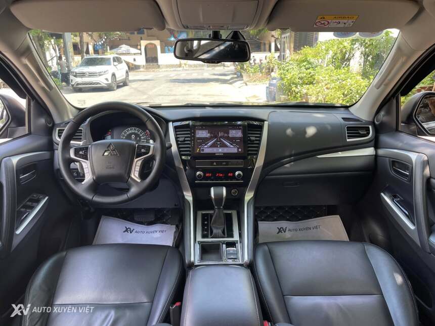 Mitsubishi Pajero Sport 2.4D 4x2AT 2022 Mitsubishi Pajero Sport 2.4D 4x2AT 2022