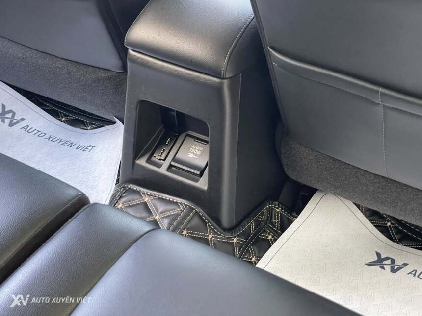 Mitsubishi Pajero Sport 2.4D 4x2AT 2022 Mitsubishi Pajero Sport 2.4D 4x2AT 2022