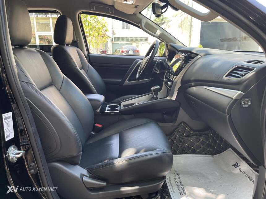 Mitsubishi Pajero Sport 2.4D 4x2AT 2022 Mitsubishi Pajero Sport 2.4D 4x2AT 2022