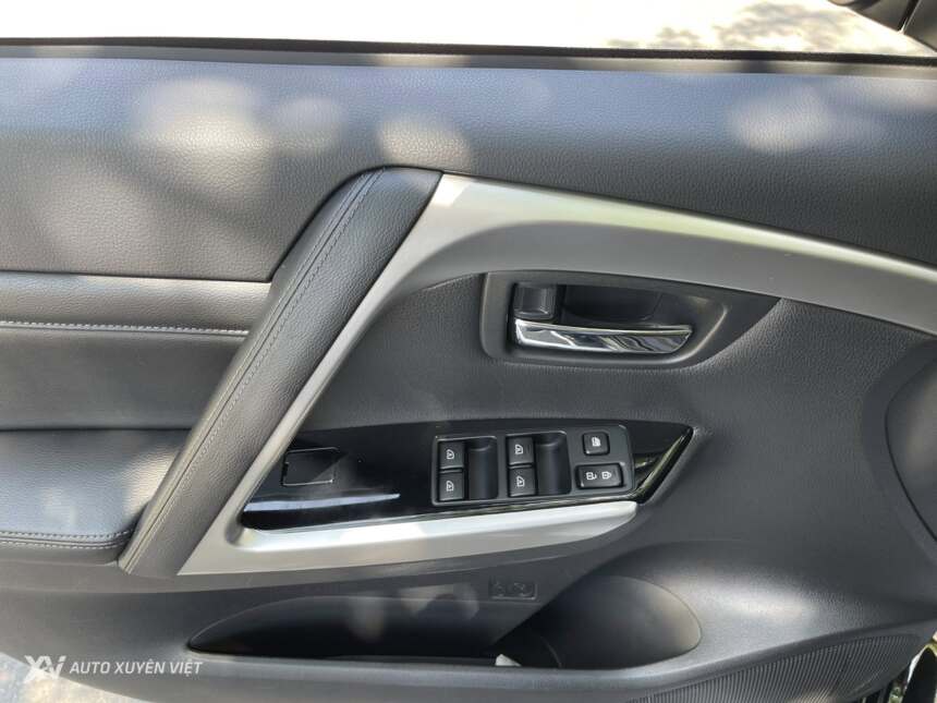 Mitsubishi Pajero Sport 2.4D 4x2AT 2022 Mitsubishi Pajero Sport 2.4D 4x2AT 2022