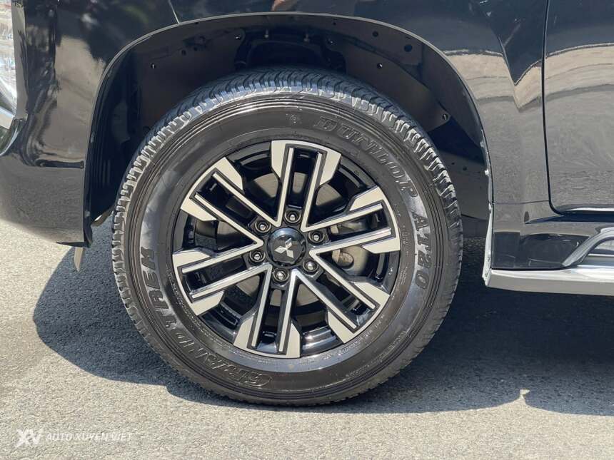 Mitsubishi Pajero Sport 2.4D 4x2AT 2022 Mitsubishi Pajero Sport 2.4D 4x2AT 2022