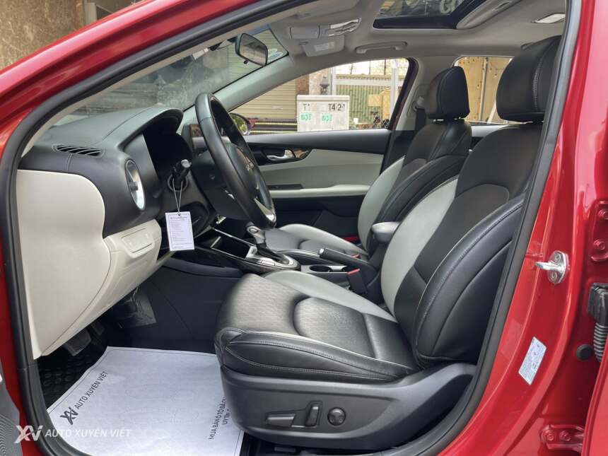 Kia K3 1.6AT Luxury 2021