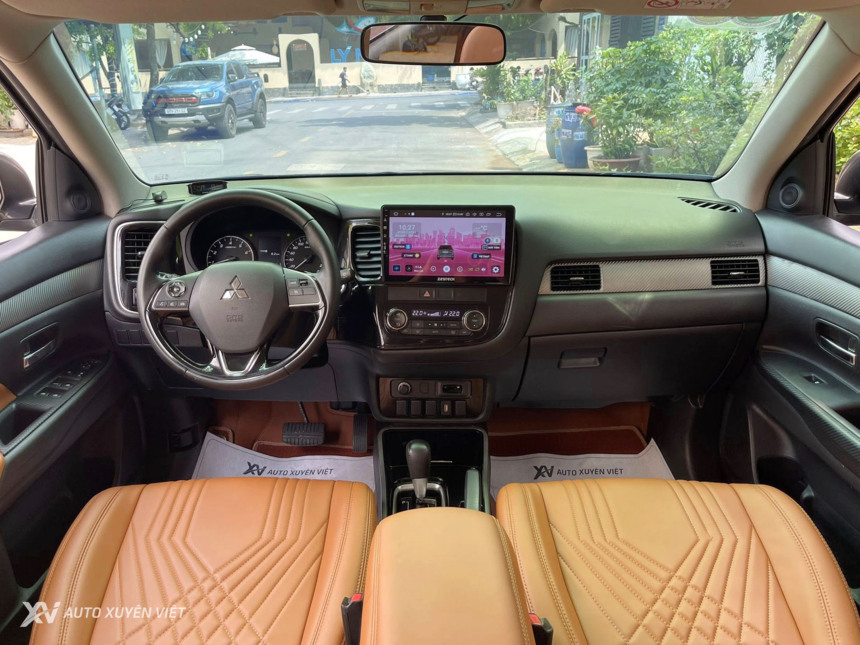 Mitsubishi Outlander 2.0 CVT 2018