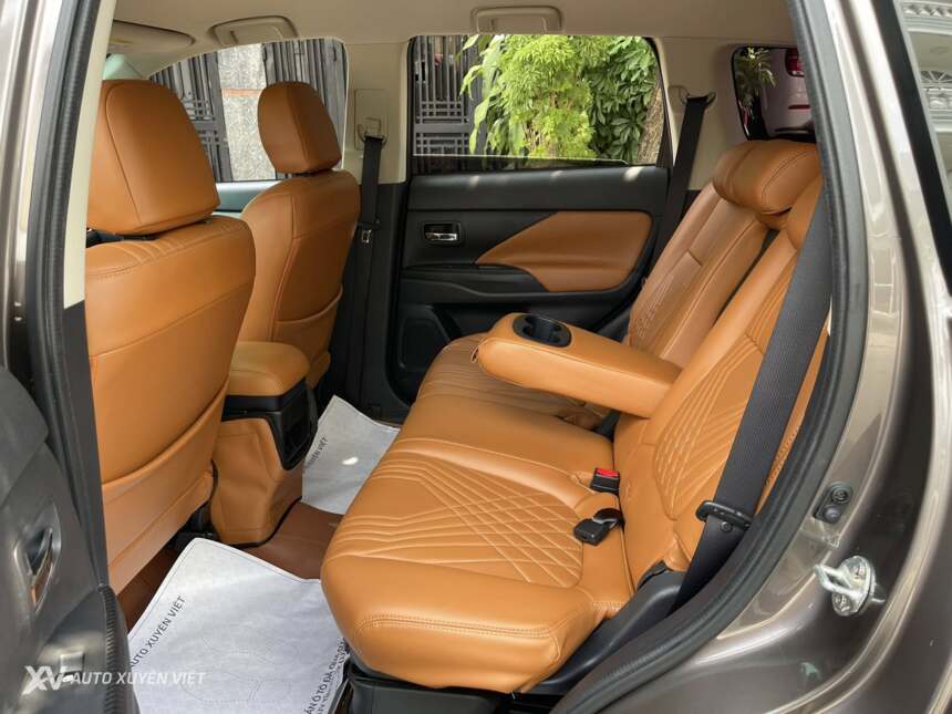 Mitsubishi Outlander 2.0 CVT 2018