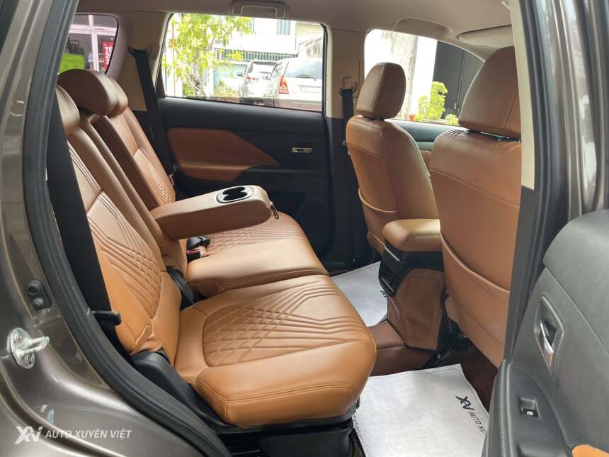 Mitsubishi Outlander 2.0 CVT 2018