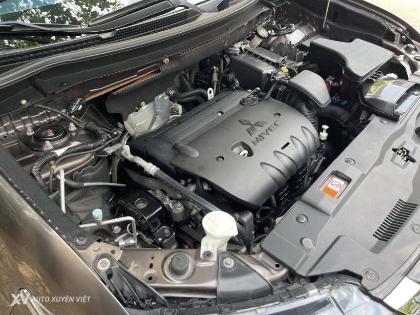 Mitsubishi Outlander 2.0 CVT 2018