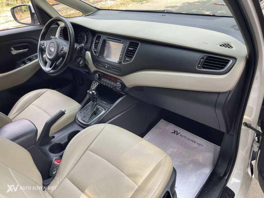 Kia Rondo 2.0 GAT 2018