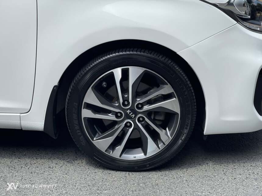 Kia Rondo 2.0 GAT 2018