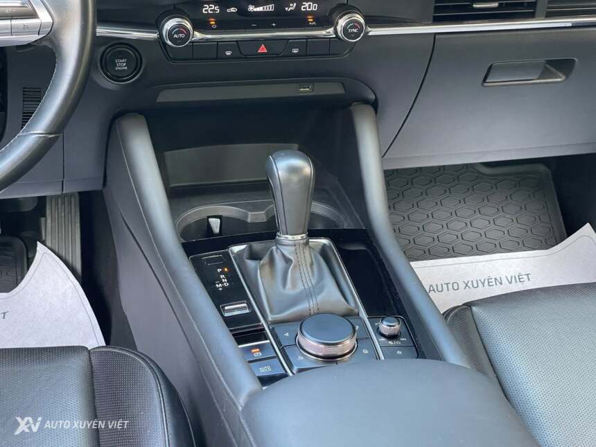 Mazda 3 1.6AT Luxury 2020