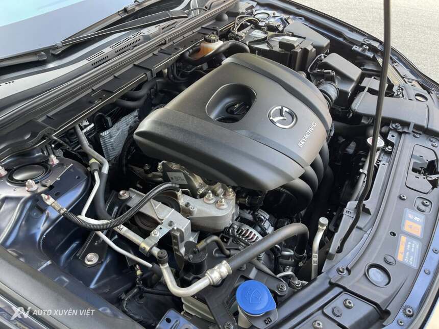 Mazda 3 1.6AT Luxury 2020