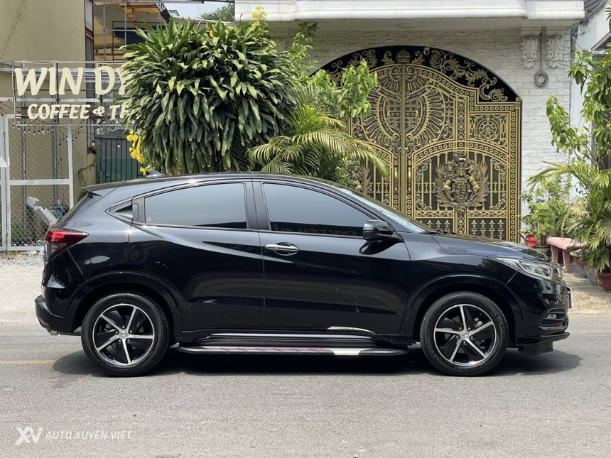 Honda HRV-L 1.8AT 2021