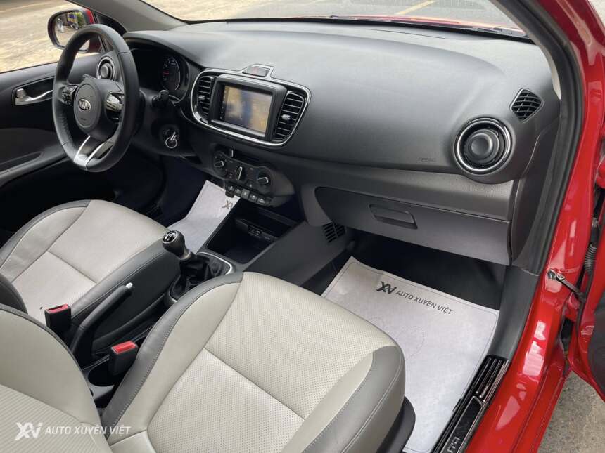 Kia Soluto 1.4MT Deluxe 2020