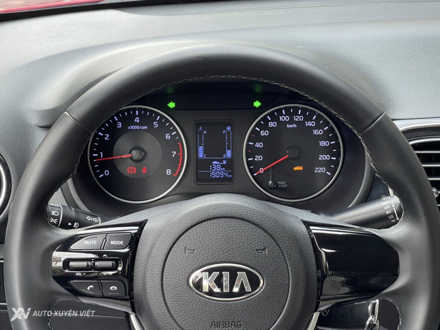 Kia Soluto 1.4MT Deluxe 2020