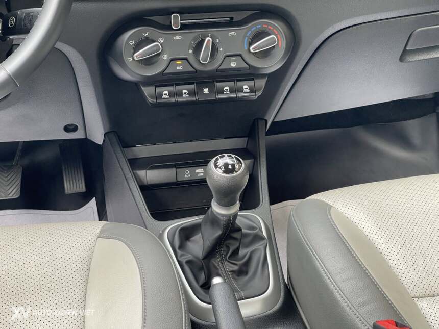 Kia Soluto 1.4MT Deluxe 2020
