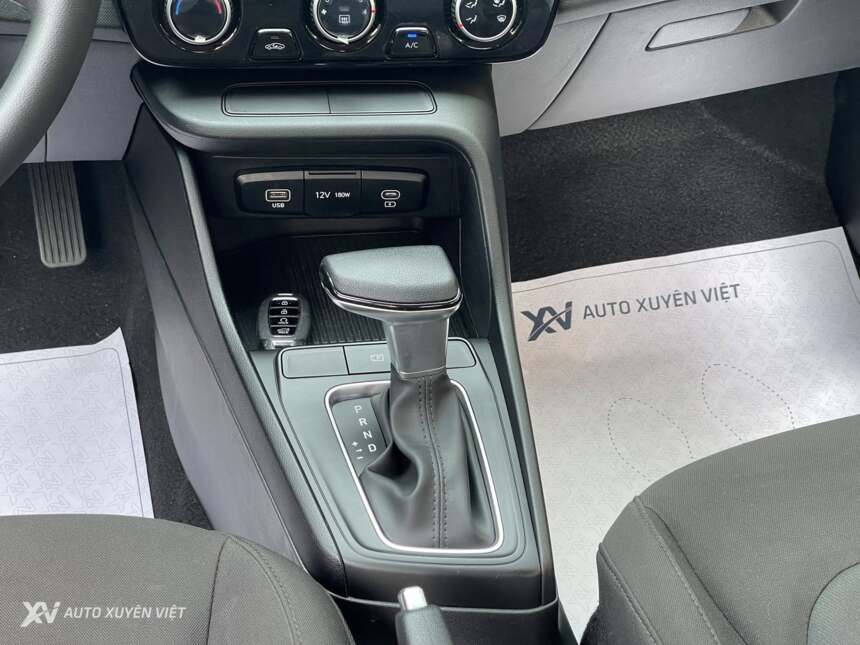 Hyundai Accent 1.5AT 2025