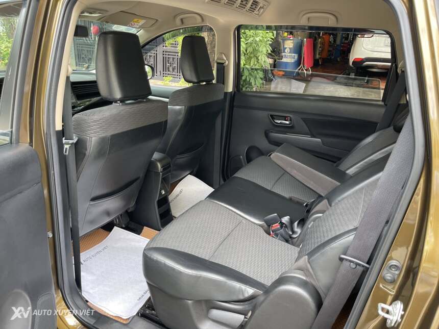 Suzuki XL7 1.5AT 2021