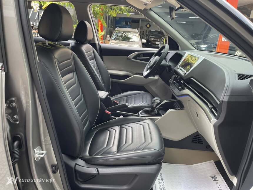 Kia Carens 1.5G Luxury 2025