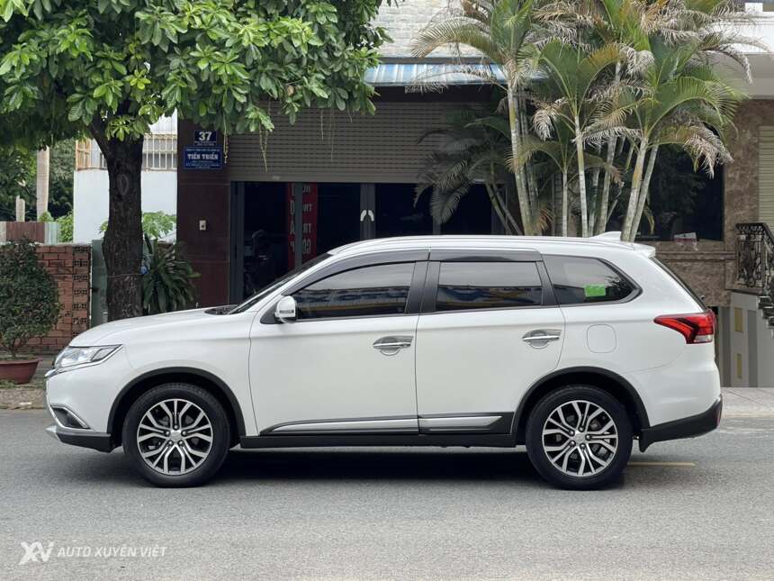 Mitsubishi Outlander 2.0 CVT 2019