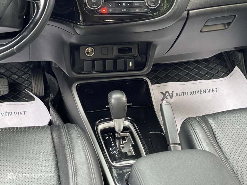 Mitsubishi Outlander 2.0 CVT 2019