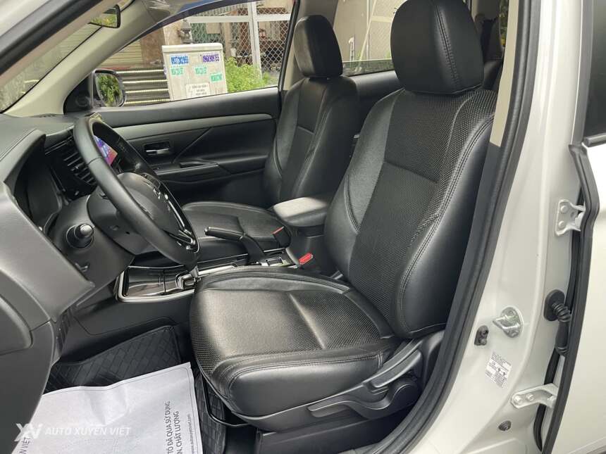 Mitsubishi Outlander 2.0 CVT 2019