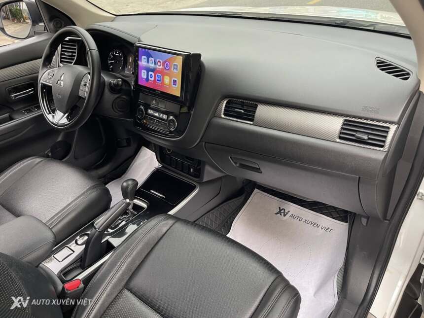 Mitsubishi Outlander 2.0 CVT 2019