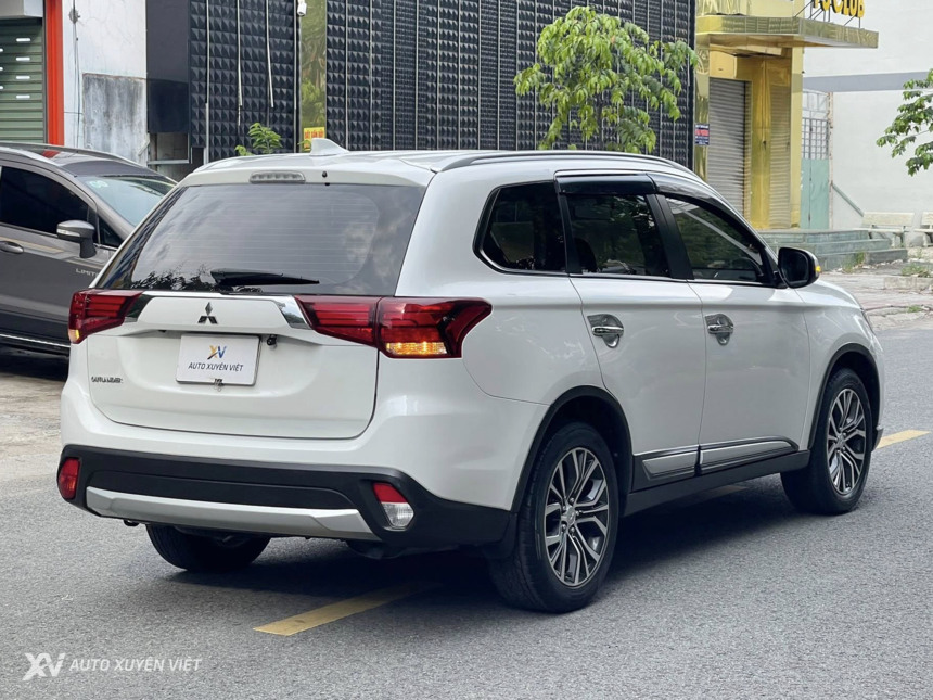 Mitsubishi Outlander 2.0 CVT 2019
