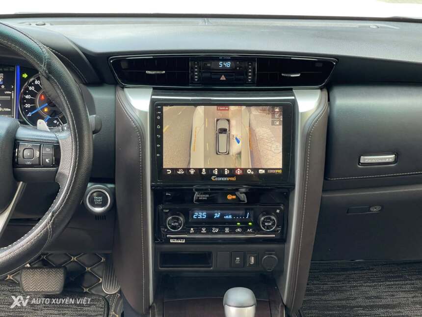 Toyota Fortuner 2.7V 4x2AT 2016 Toyota Fortuner 2.7V 4x2AT 2016
