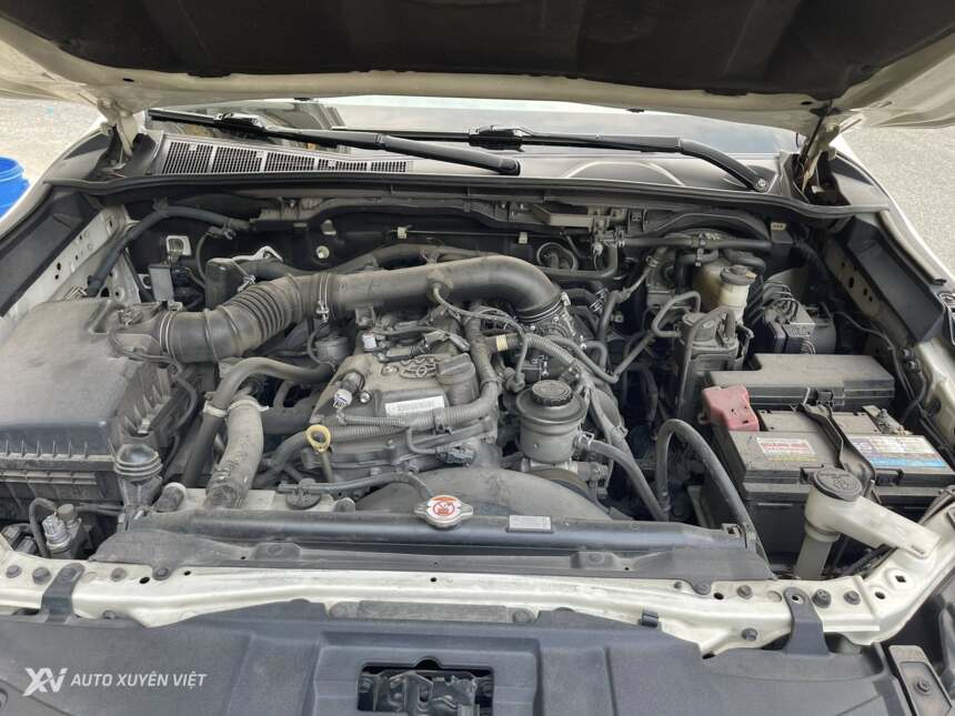 Toyota Fortuner 2.7V 4x2AT 2016 Toyota Fortuner 2.7V 4x2AT 2016