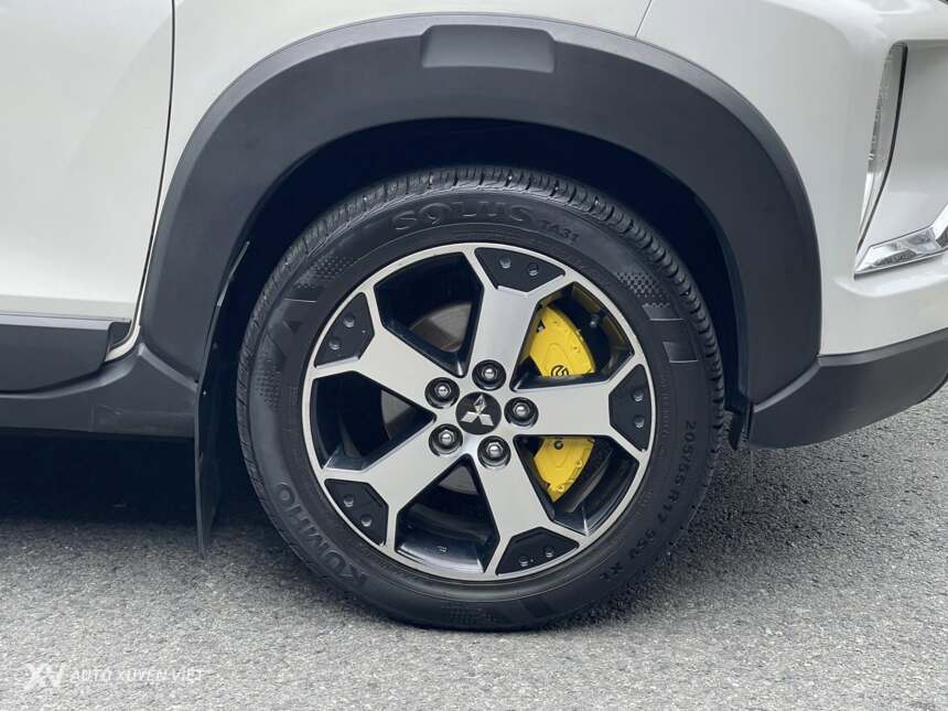 Mitsubishi Xpander Cross 1.5AT 2021