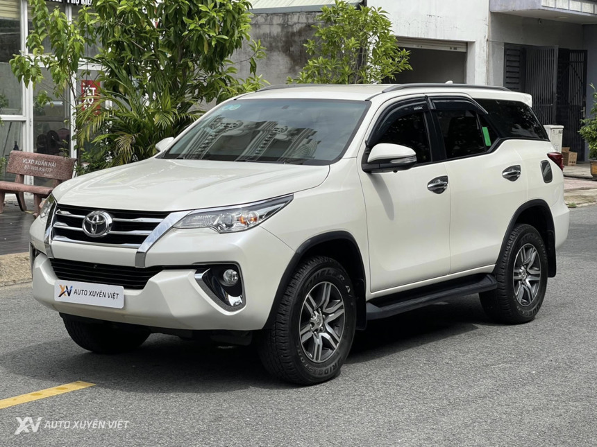 Toyota Fortuner 2.7V 4x2AT 2016