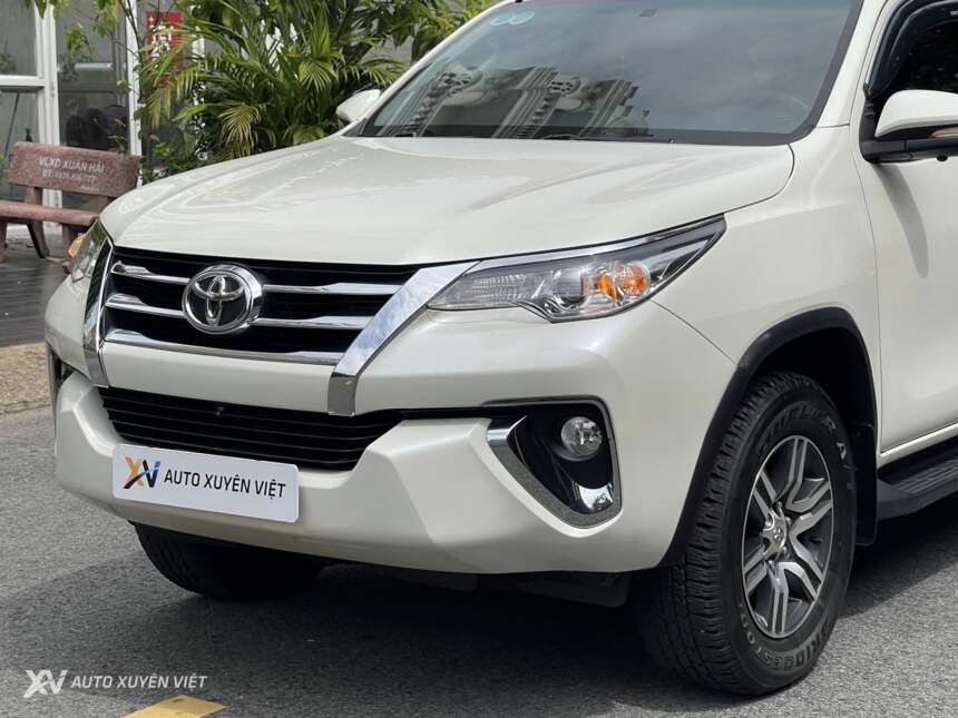 Toyota Fortuner 2.7V 4x2AT 2016