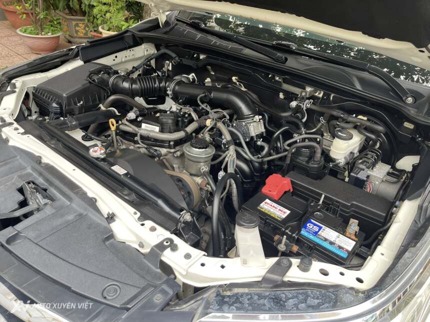 Toyota Fortuner 2.7V 4x2AT 2016