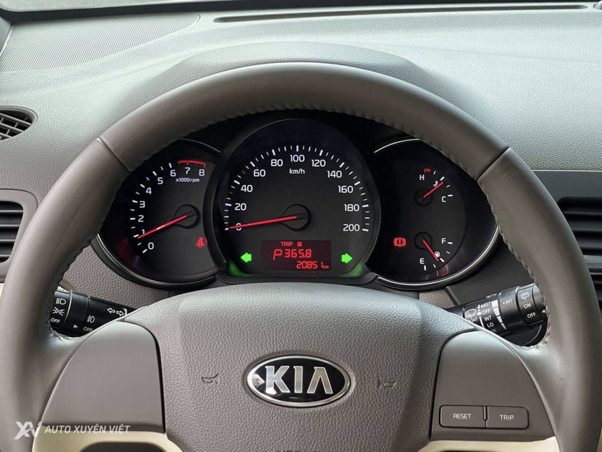 Kia Morning 1.2AT Deluxe 2021