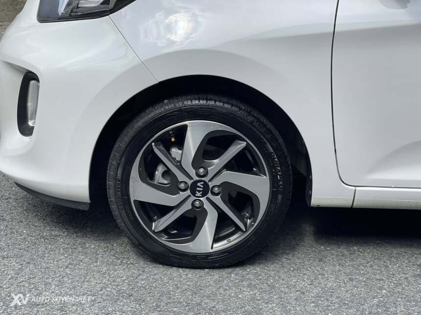 Kia Morning 1.2AT Deluxe 2021