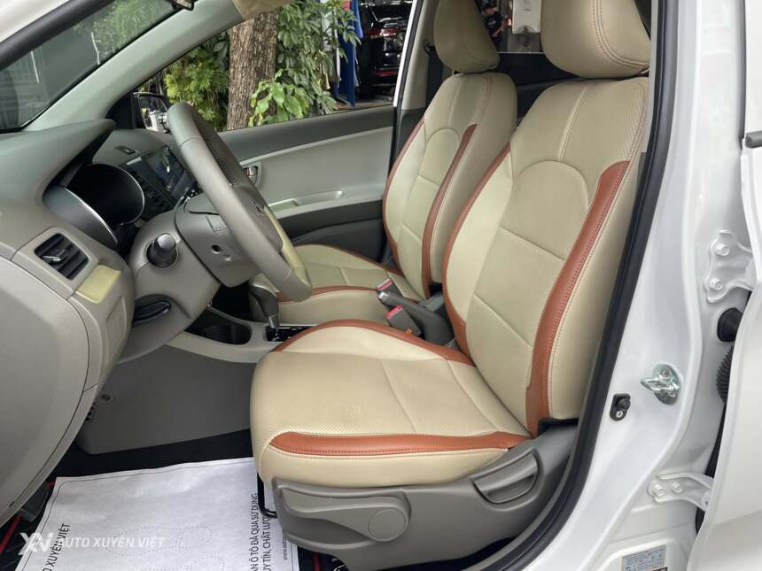Kia Morning 1.2AT Deluxe 2021