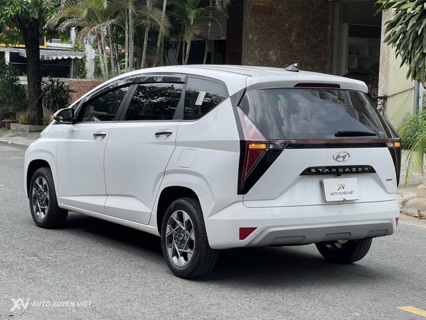 Hyundai Stargazer 1.5AT Premium 2022