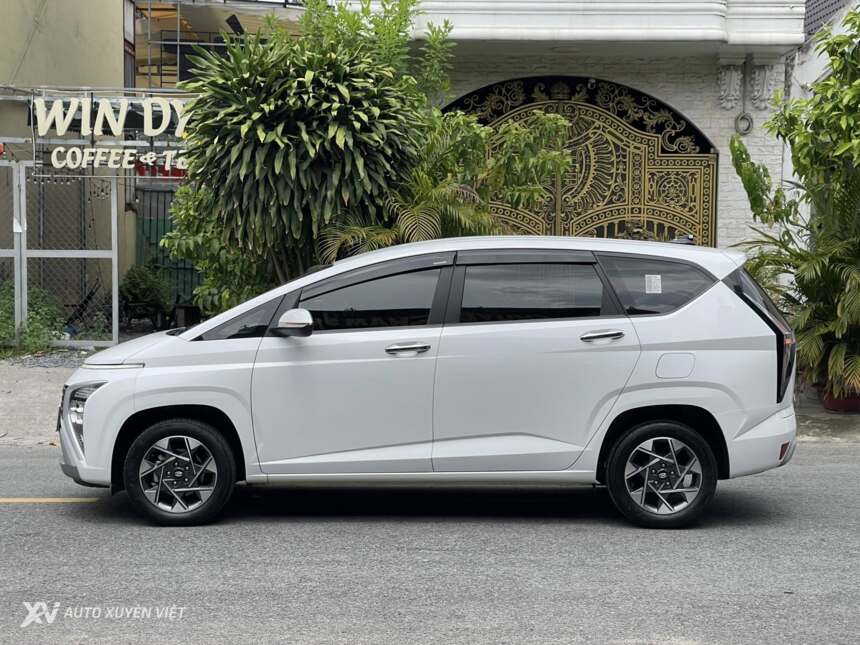 Hyundai Stargazer 1.5AT Premium 2022
