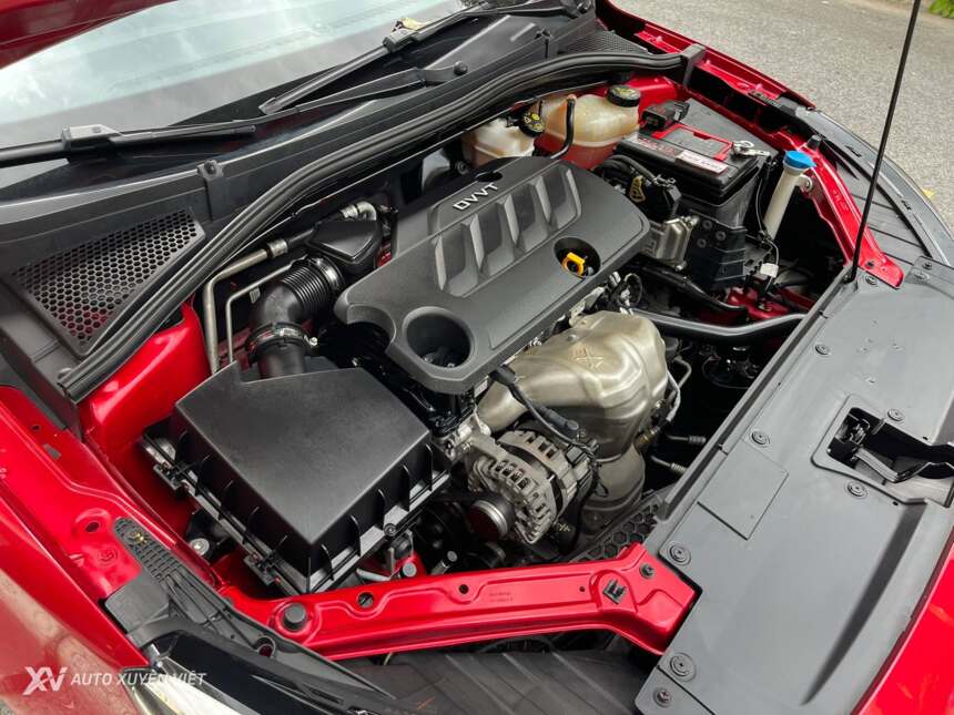 MG5 1.5AT Luxury 2024