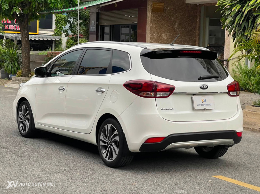 Kia Rondo 2.0 GAT 2019