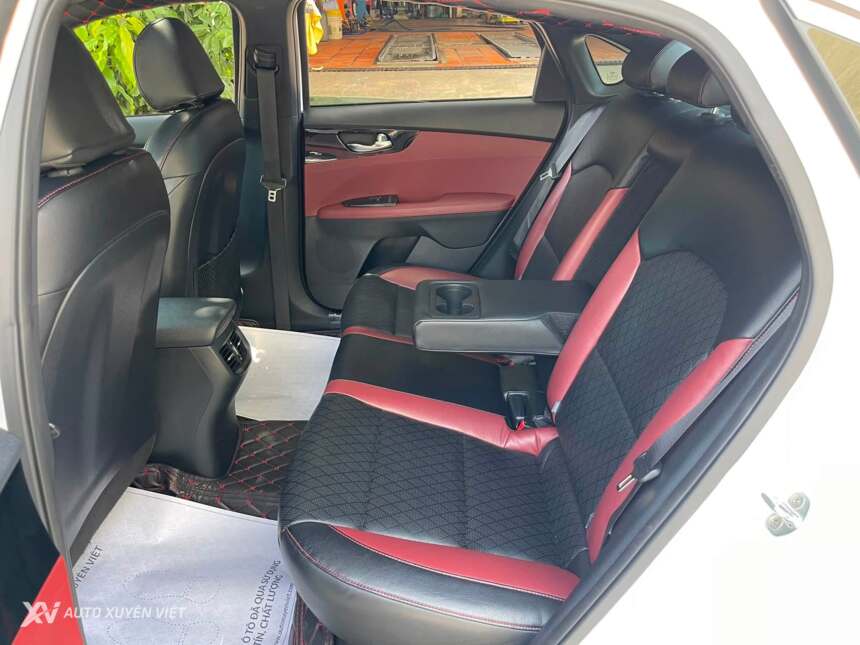 Kia Cerato 2.0AT Premium 2019