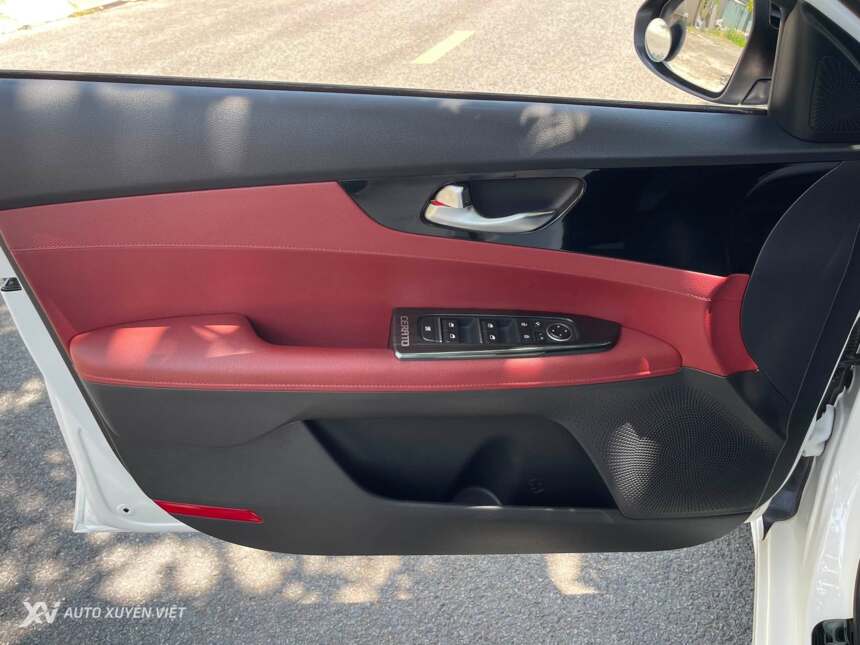 Kia Cerato 2.0AT Premium 2019