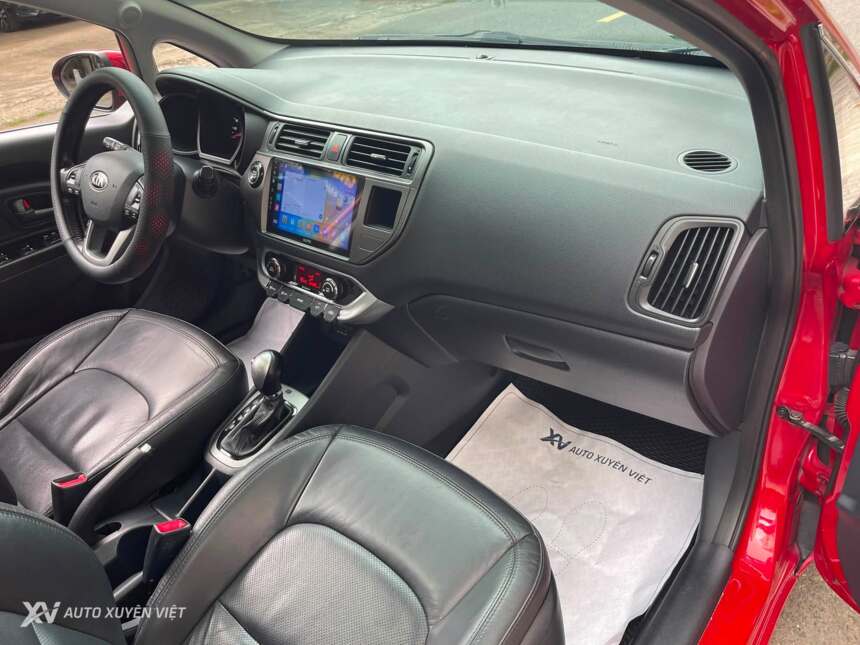Kia Rio Hatchback 1.4AT 2014