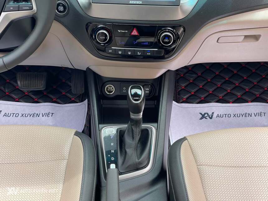 Hyundai Accent 1.4AT Đặc Biệt 2020
