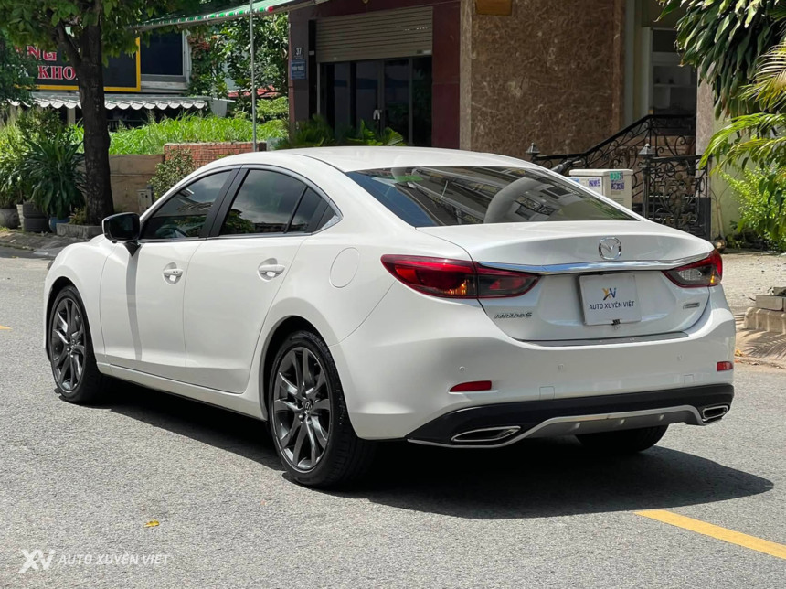 Mazda 6 2.0 Premium 2019
