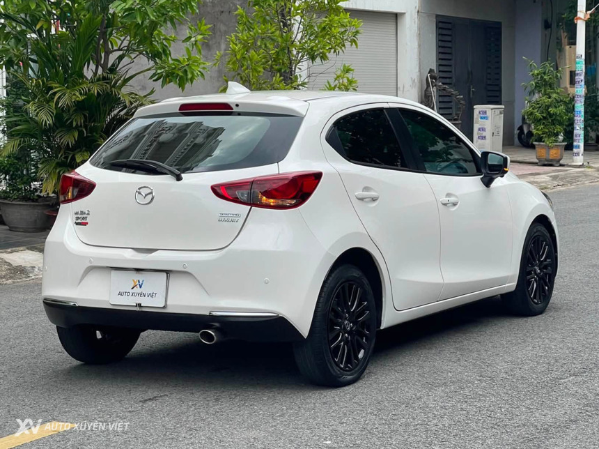 Mazda 2 Sport Luxury 2023