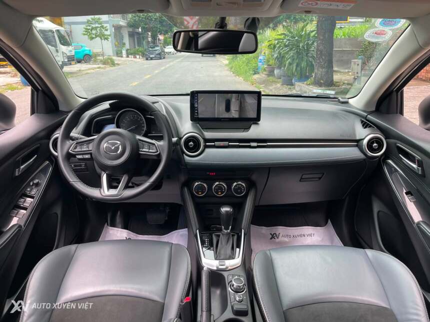 Mazda 2 Sport Luxury 2023